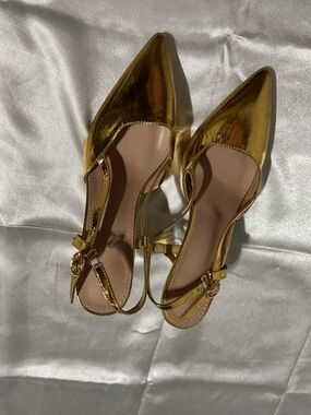 Metallic Gold Pointed Toe Slingback Flats